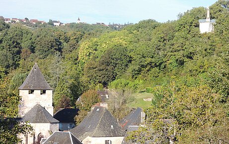Bourg de Sarrazac, N.D. des Neiges et L'Hôpital St-Jean