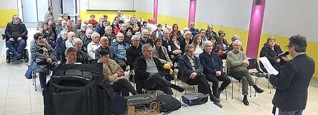 Vue d'ensemble de la salle polyvalente de Cressensac