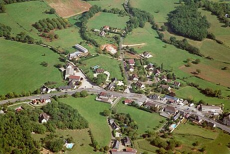 La Paternerie, Champ de Latour